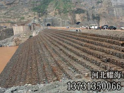 石籠網(wǎng)安裝實拍